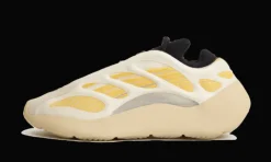 Yeezy 700 V3 Safflower<Adidas Fashion