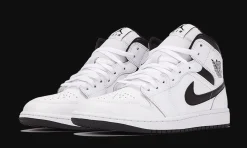 1 Mid White Black<Air Jordan Discount