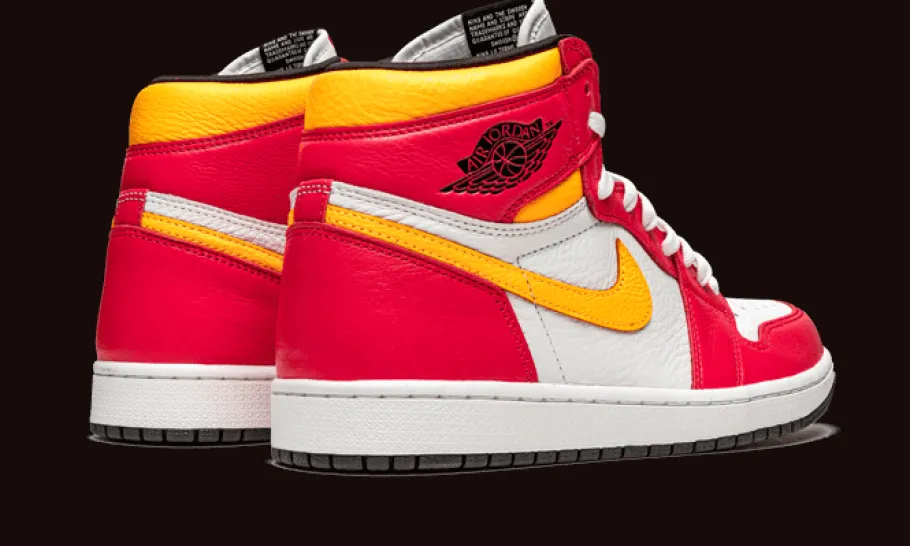 1 Retro High OG Light Fusion Red<Air Jordan Discount