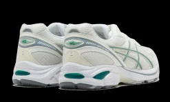 GT-2160 Cream Jasper Green<ASICS Hot