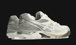 GT-2160 Dime Cream Grey<ASICS Online