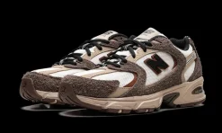 530 Dark Mushroom<New Balance New