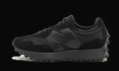 327 Triple Black<New Balance Best