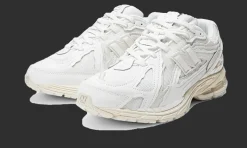 1906D Protection Pack White Leather<New Balance Discount