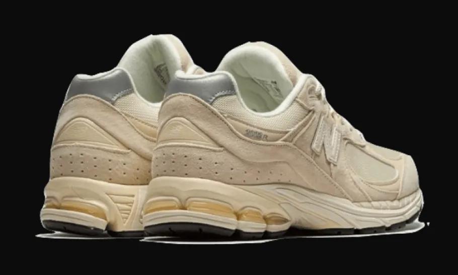 2002R Calm Taupe<New Balance Clearance