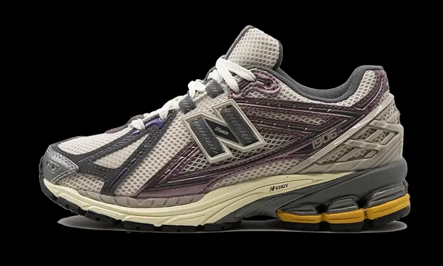 1906R Licorice<New Balance Sale
