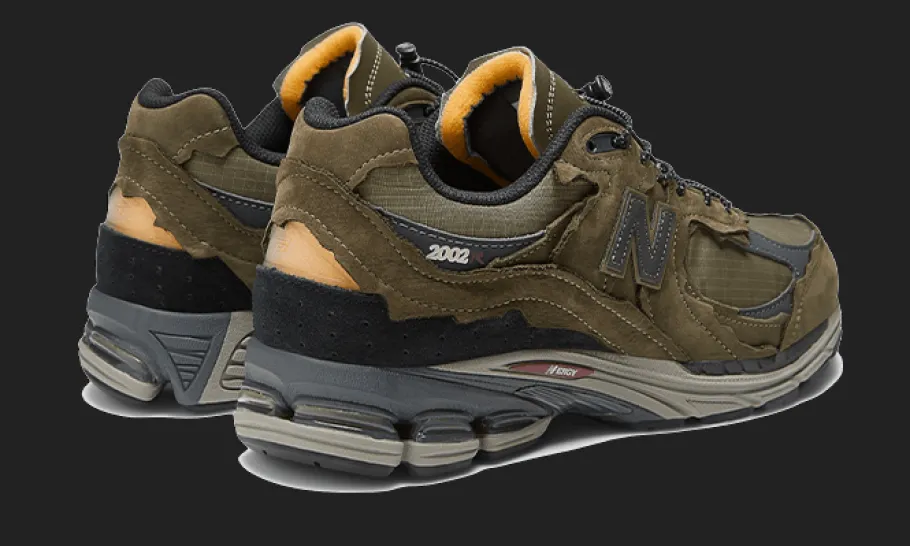 2002R Protection Pack Dark Moss<New Balance New