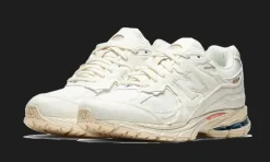 2002R Protection Pack Sea Salt<New Balance Outlet