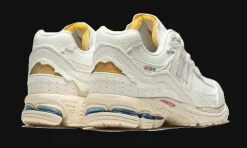 2002R Protection Pack Sea Salt<New Balance Outlet