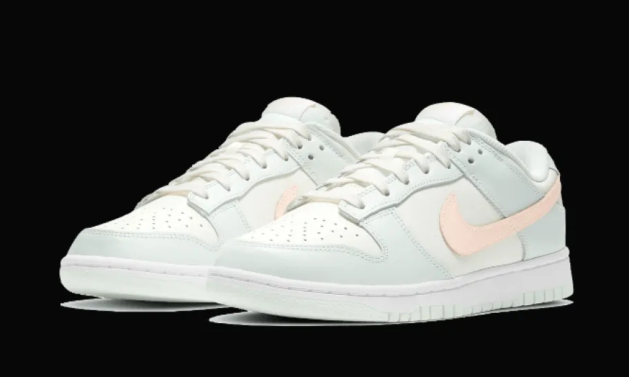 Dunk Low Barely Green<Nike Discount