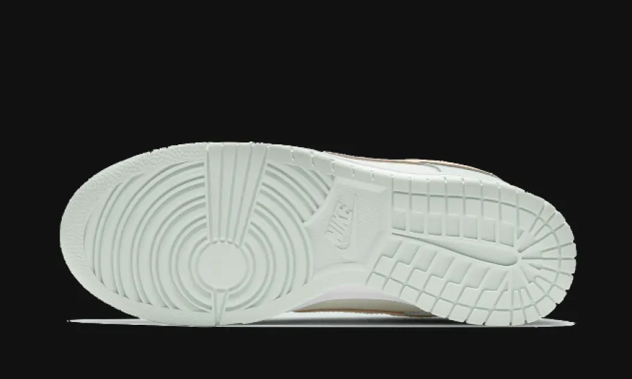 Dunk Low Barely Green<Nike Discount