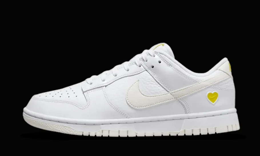Dunk Low Yellow Heart<Nike Discount