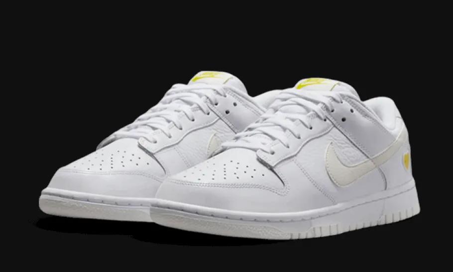 Dunk Low Yellow Heart<Nike Discount