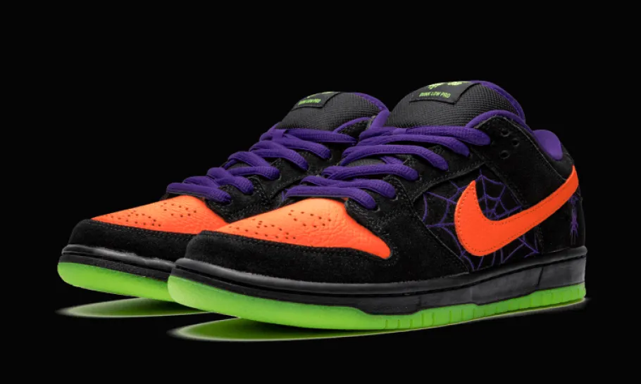 SB Dunk Low "Night of Mischief"<Nike Clearance