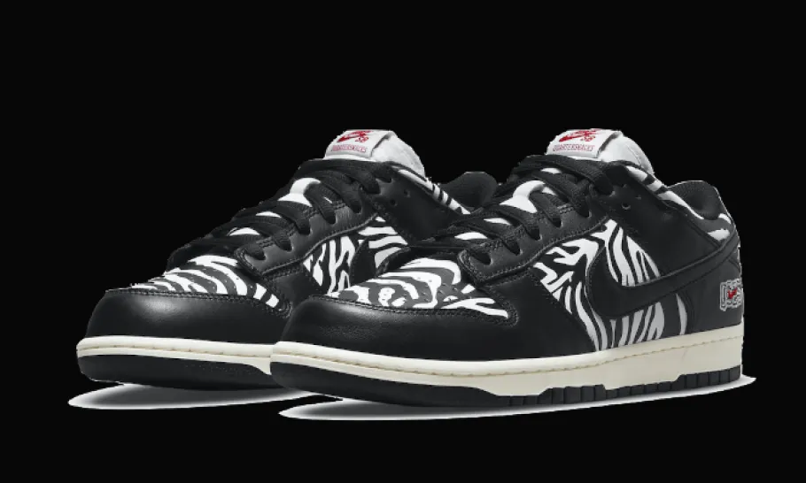 SB Dunk Low Quartersnacks Zebra<Nike Outlet
