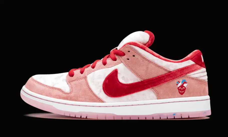 SB Dunk Low StrangeLove<Nike Hot