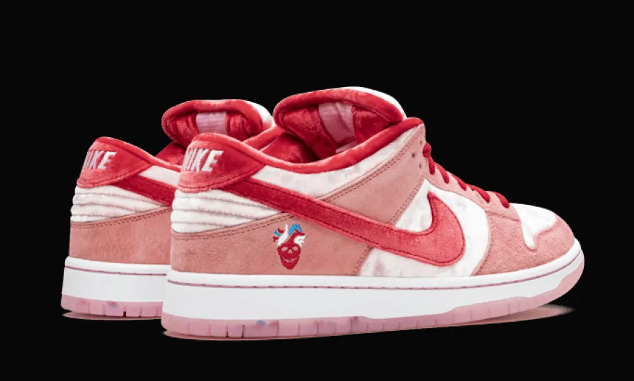 SB Dunk Low StrangeLove<Nike Hot