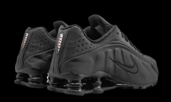 Shox R4 Black<Nike New