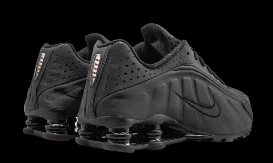 Shox R4 Black<Nike New