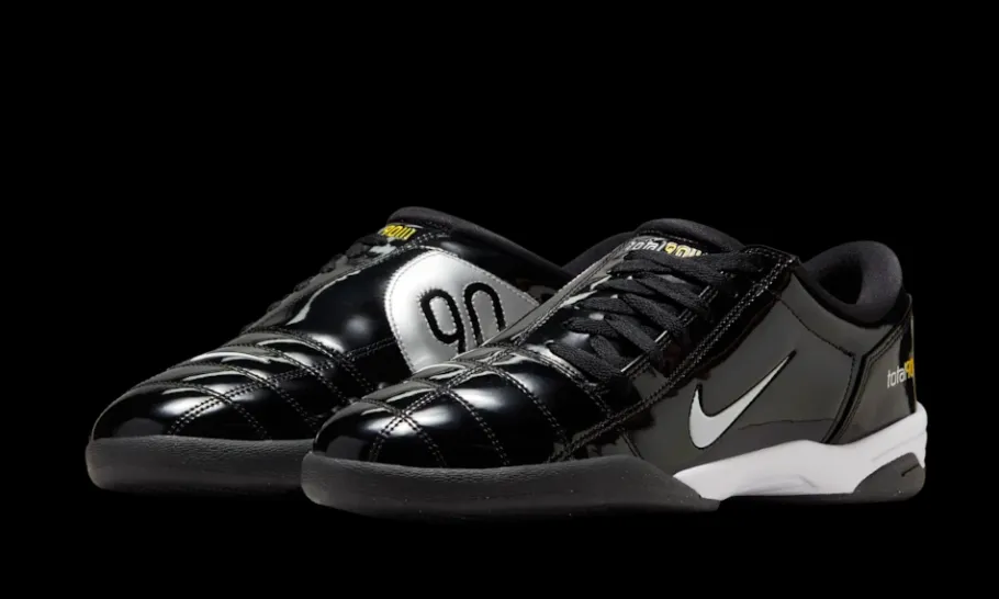 Total 90 Black White<Nike New