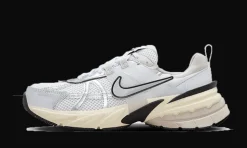V2K Run Metallic Silver<Nike Online